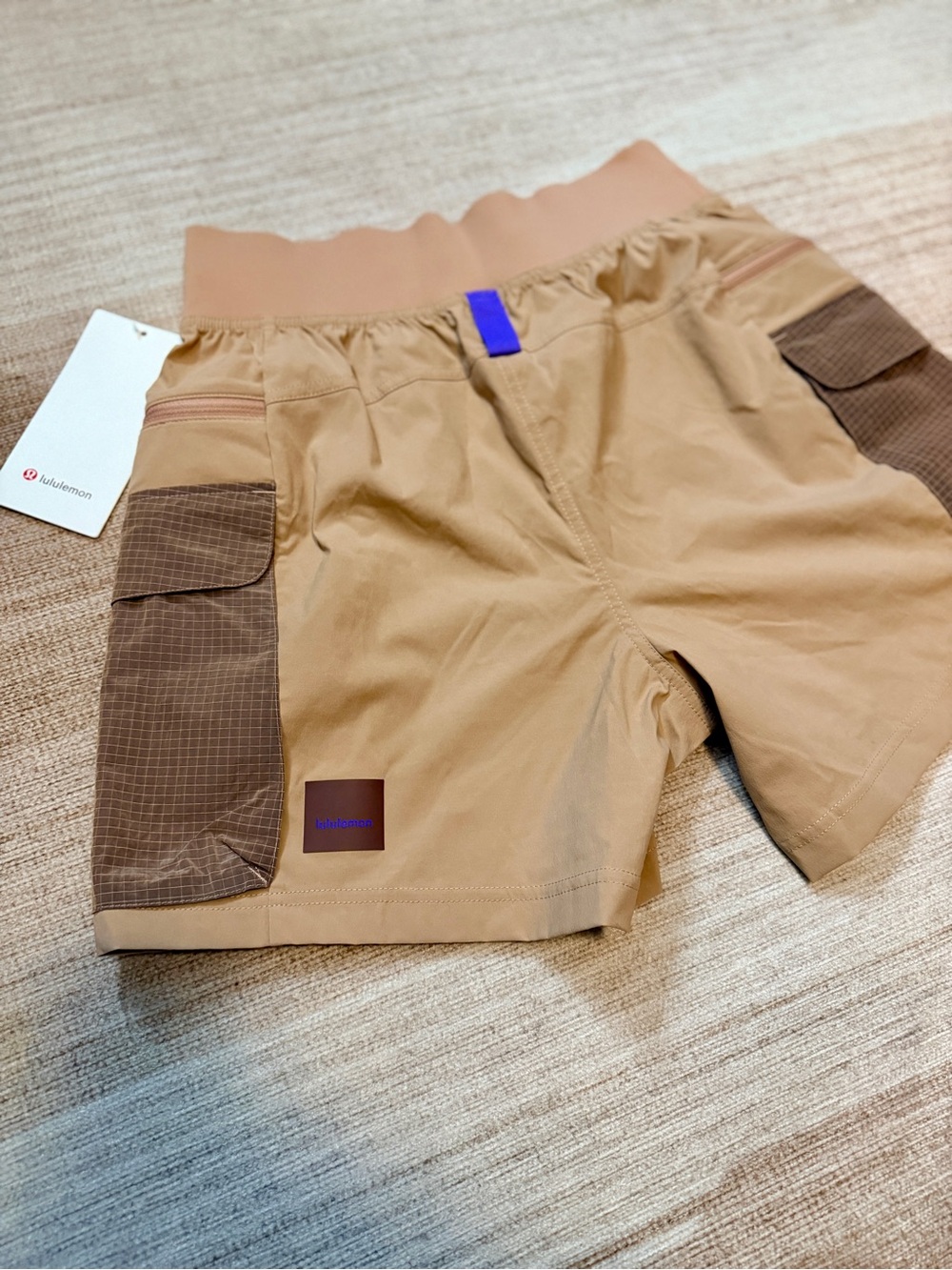 Lululemon | High Rise Cargo Shorts | Multi-Pocket | Tan/Purple | Size 6 | NWT - Picture 9 of 12